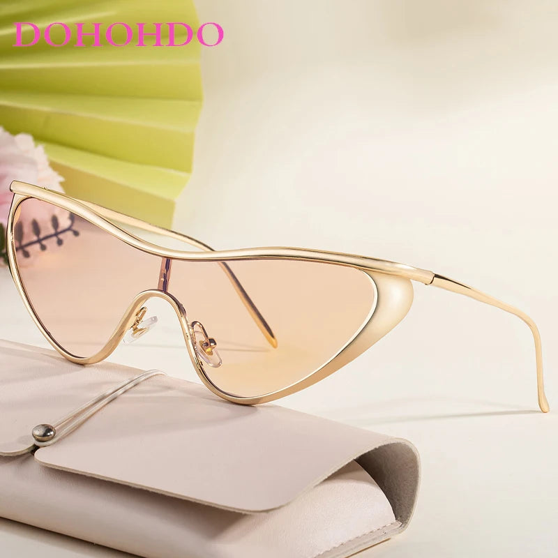 2025 Nieuwe Trendy Y2K Cat Eye Metalen dameszonnebril Luxe merkontwerper Punk zonnebril Heren Outdoor Travel Shades Dames UV400